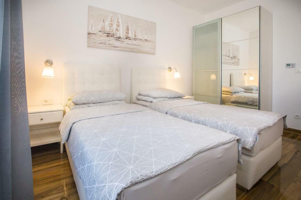 Exclusive Apartment Magnolia Пореч Екстер'єр фото