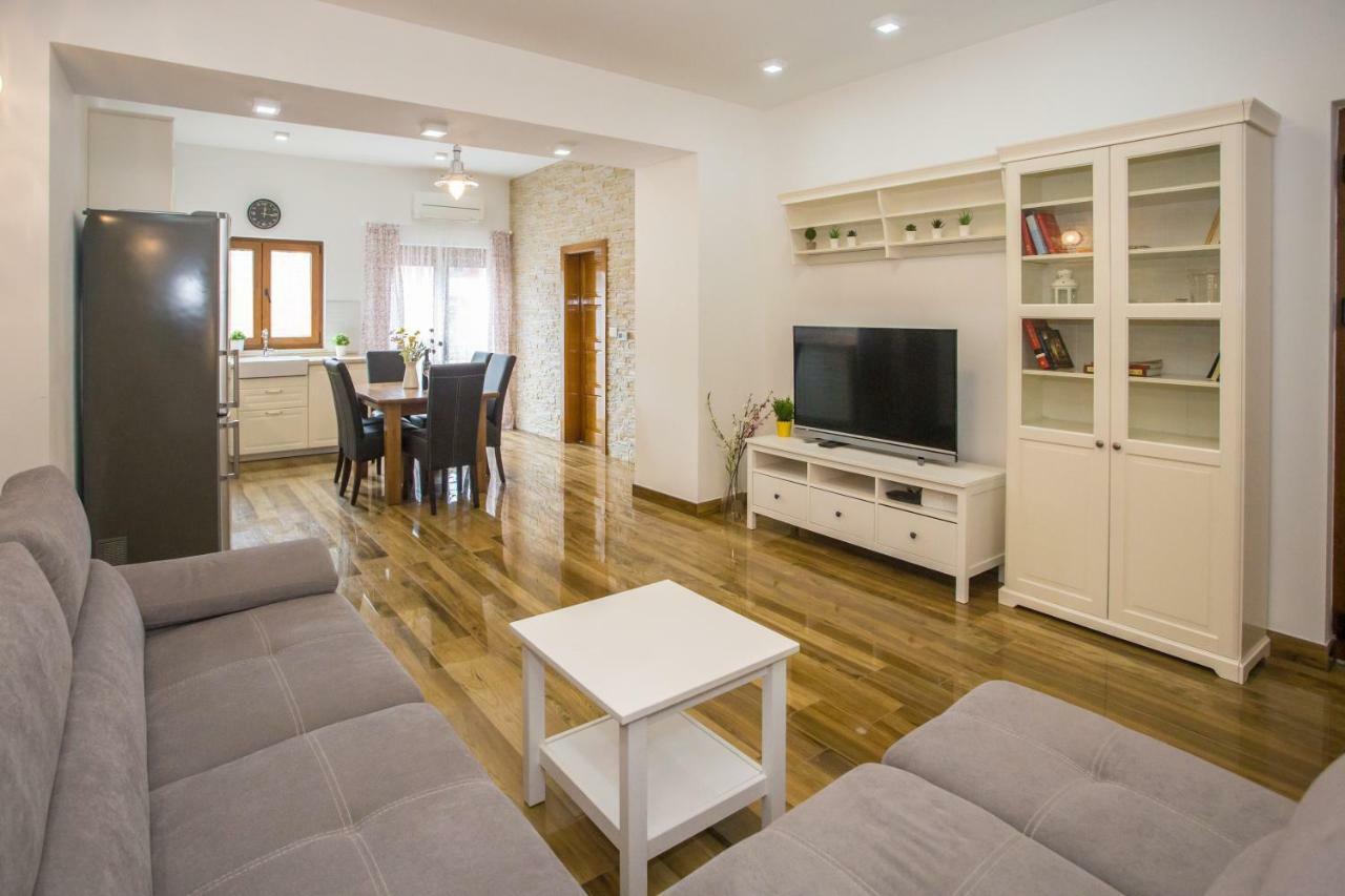Exclusive Apartment Magnolia Пореч Екстер'єр фото